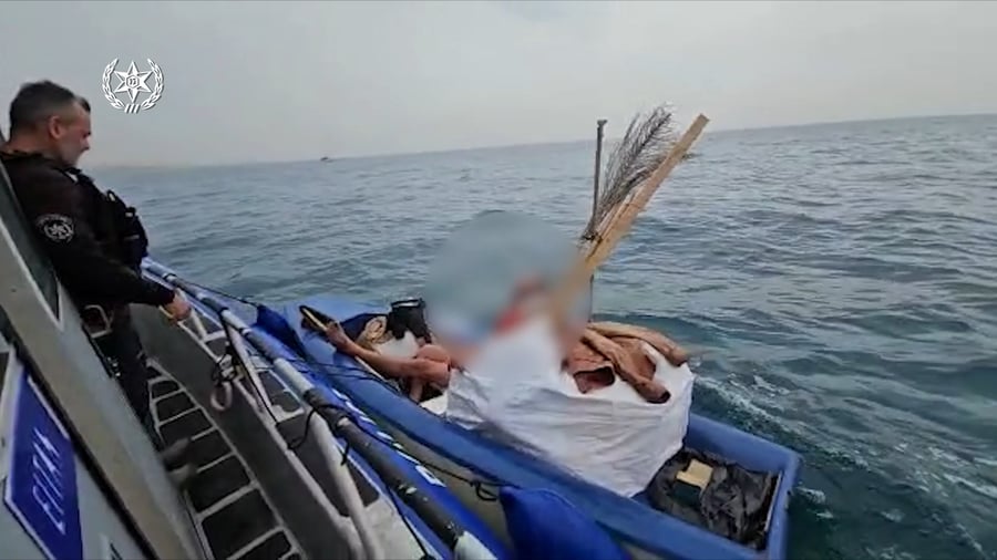 חילוץ הסירה מלב ים, אתמול