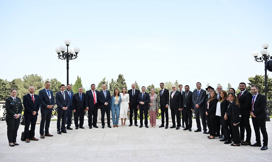 ביקור הנשיא הרצוג באזרבייג'ן; "הממשלה תקים מרכז יהודי רב תכליתי"