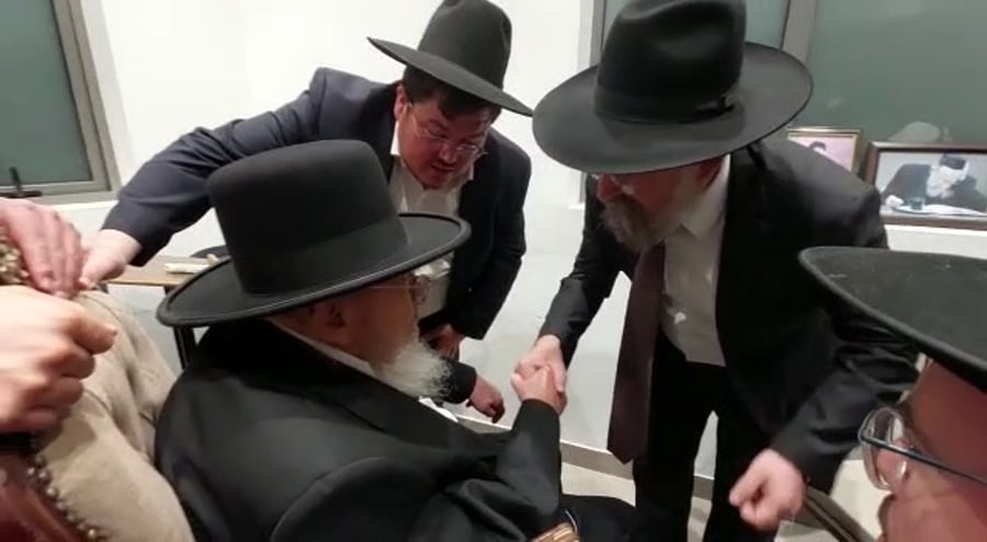 יו"ר דגל התורה בבית שמש מתברך לפני שבועות ספורים מזקן חברי המועצת