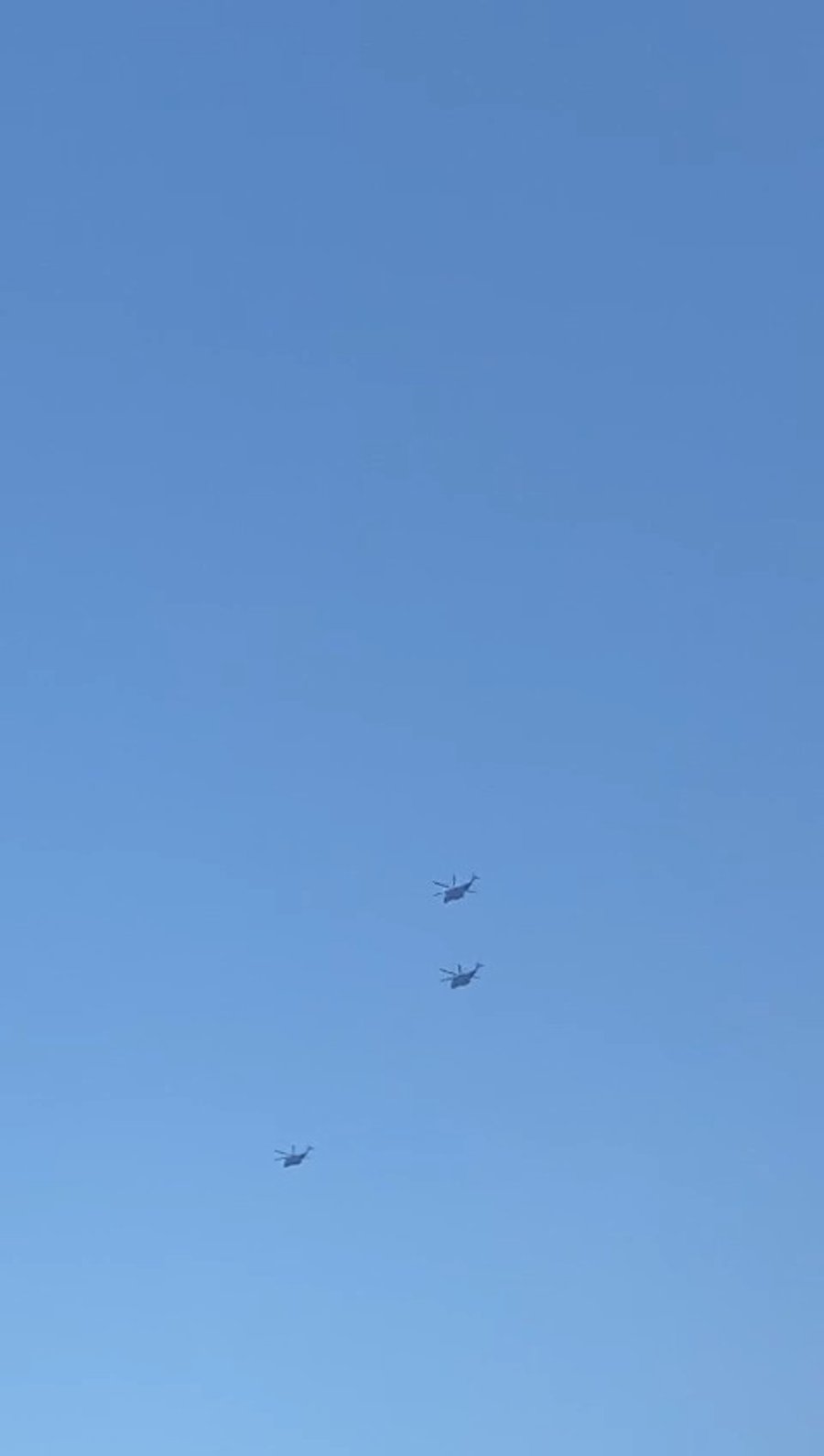 מסוקי חיל האוויר כעת מעל בית החולים בג'נין