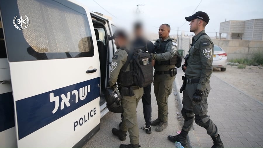 מעצר וחיפוש בשגב שלום