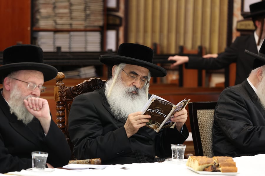 'חומש סעודה' בת"ת דושינסקיא בירושלים | תיעוד