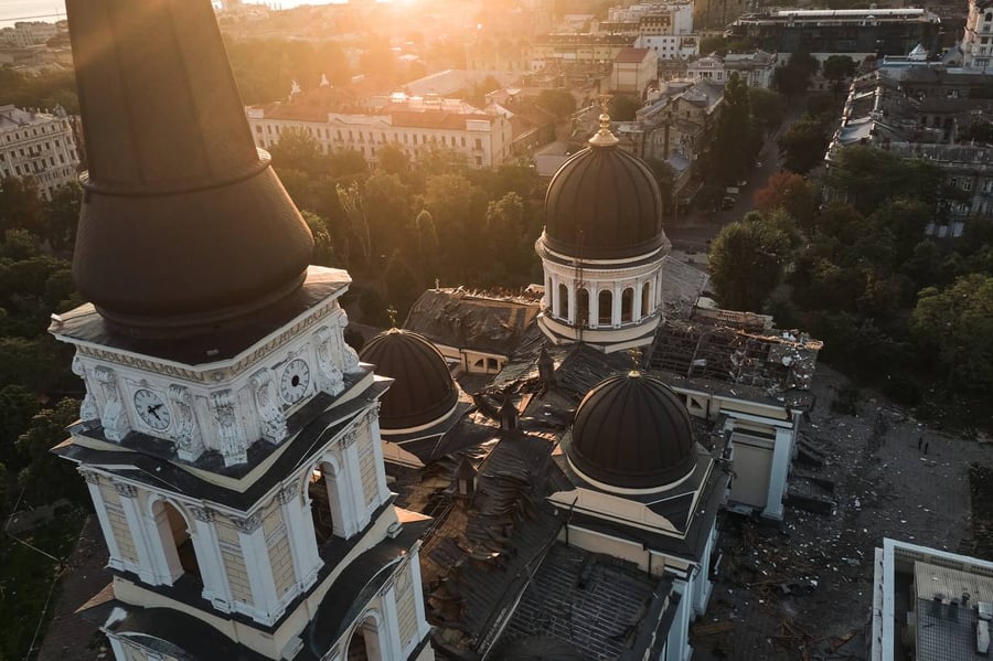 לראשונה: אוקראינה לוקחת אחריות על התקיפות בקרים |  תיעוד מההרס באודסה