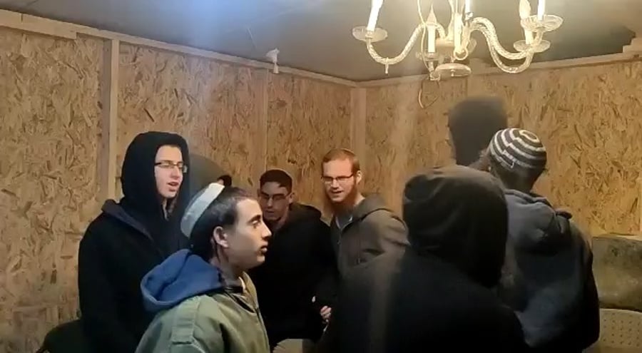 בית הכנסת במאחז 'עוז ציון'