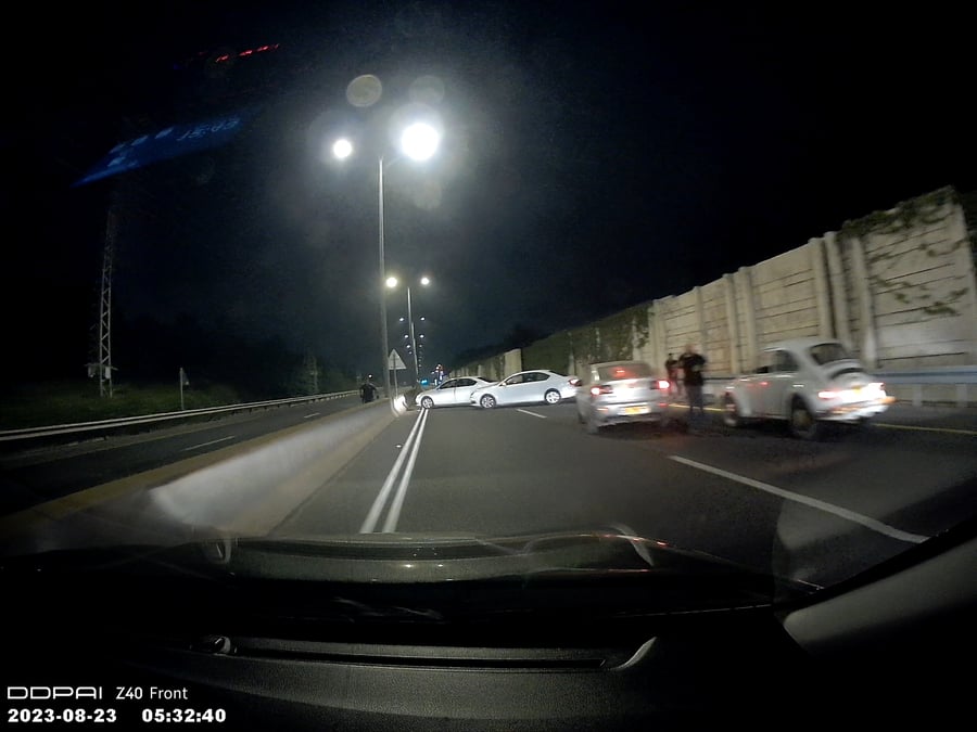 סרטון מרגע הפגיעה בניידת המשטרה