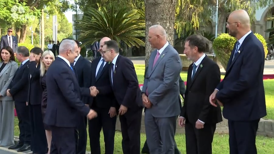 ראש הממשלה נתניהו בקפריסין