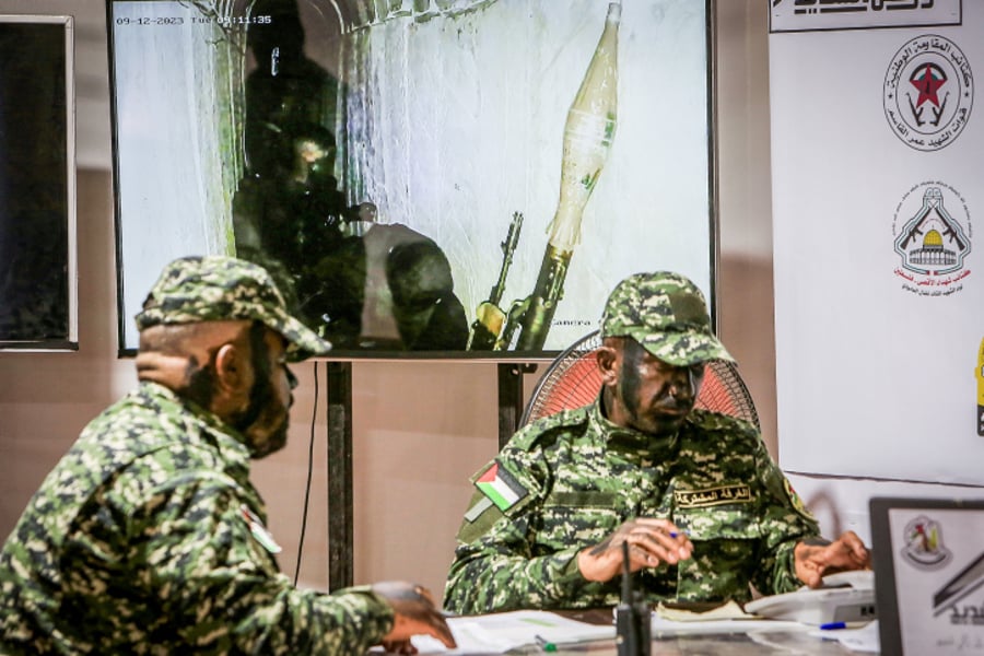 אימון צבאי: תיעוד מהחדר המשותף של הפלגים הצבאיים בעזה