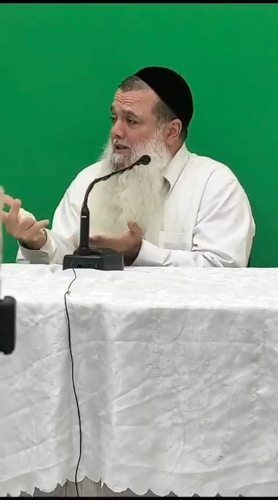 צפו בדבריו של הרב יגאל כהן