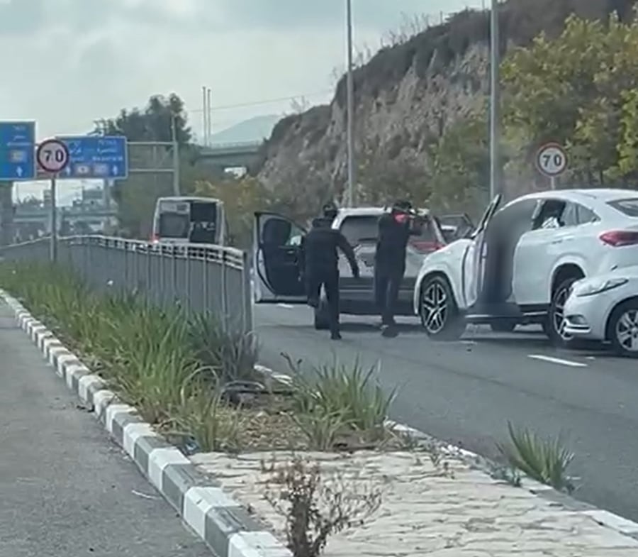 חיסול לאור יום, בכביש מרכזי בחיפה: רעולי פנים פתחו באש לעבר גבר שנהג במכונית