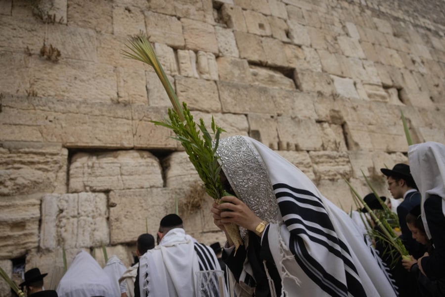 הכותל המערבי, אתמול
