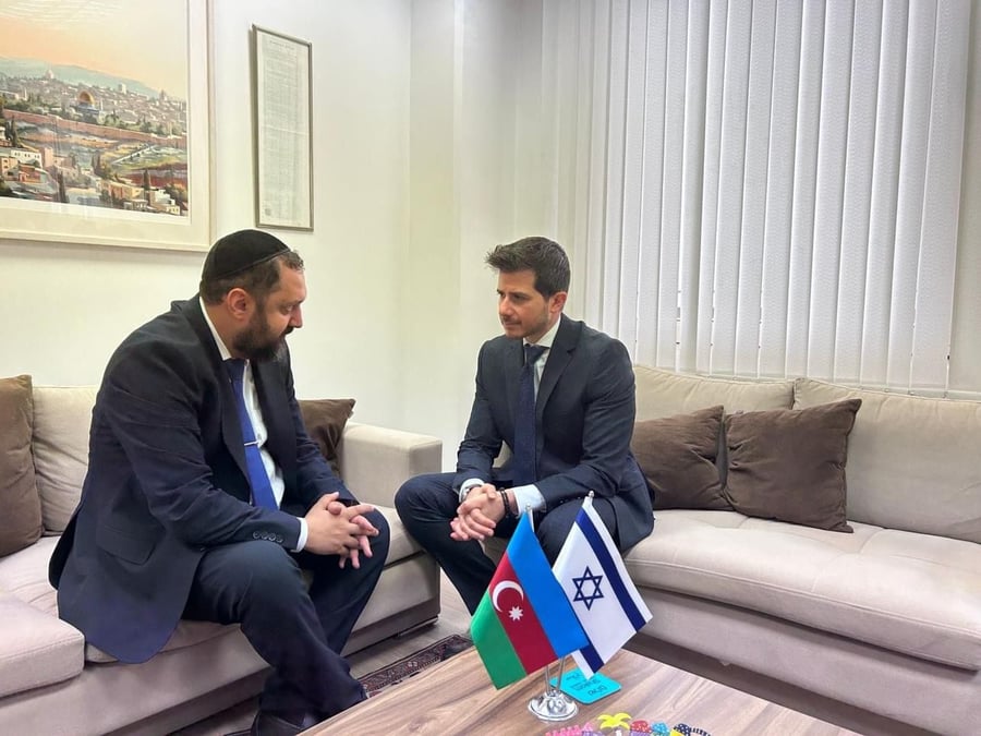 הרב זמיר איסייב עם שגריר ישראל באזרבייג׳ן