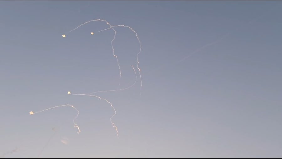 יירוטים בשמי אשקלון לפני זמן קצר