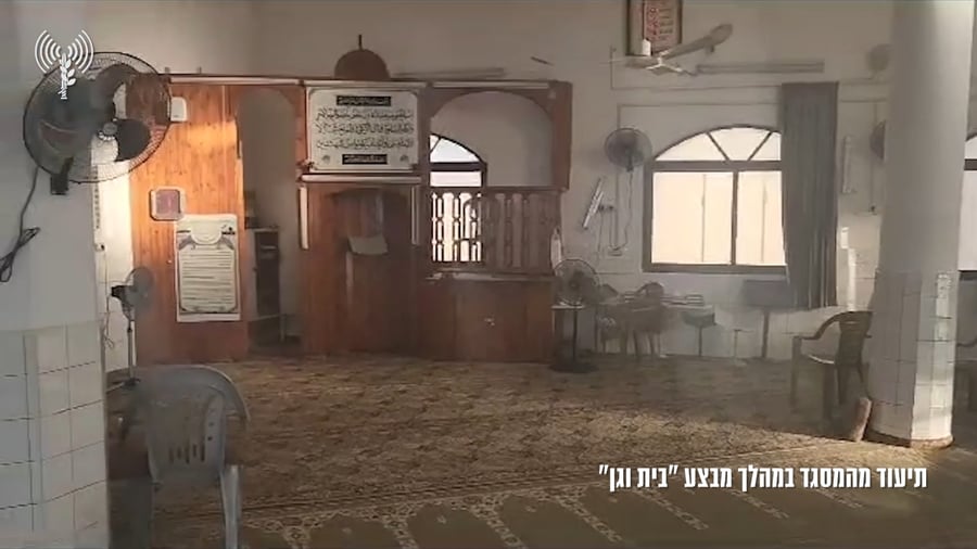 המסגד במהלך מבצע ״בית וגן״ בג'נין
