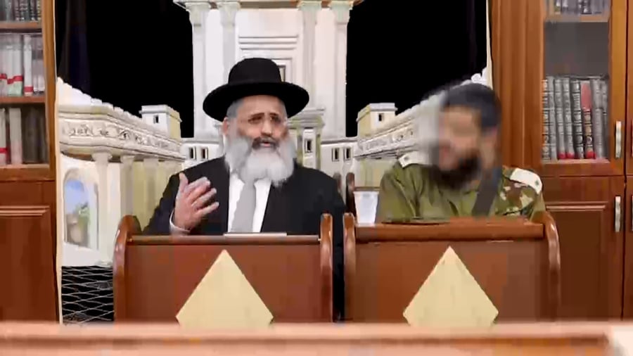 הרב ישראל אברג'ל בבסיס