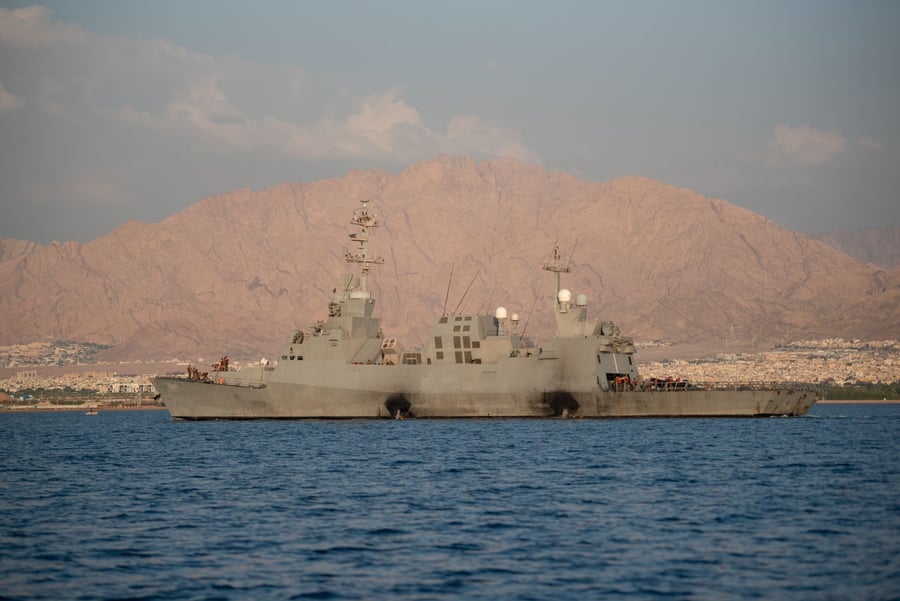 הירי מתימן: ספינות טילים של זרוע הים הוקפצו למרחב ים סוף
