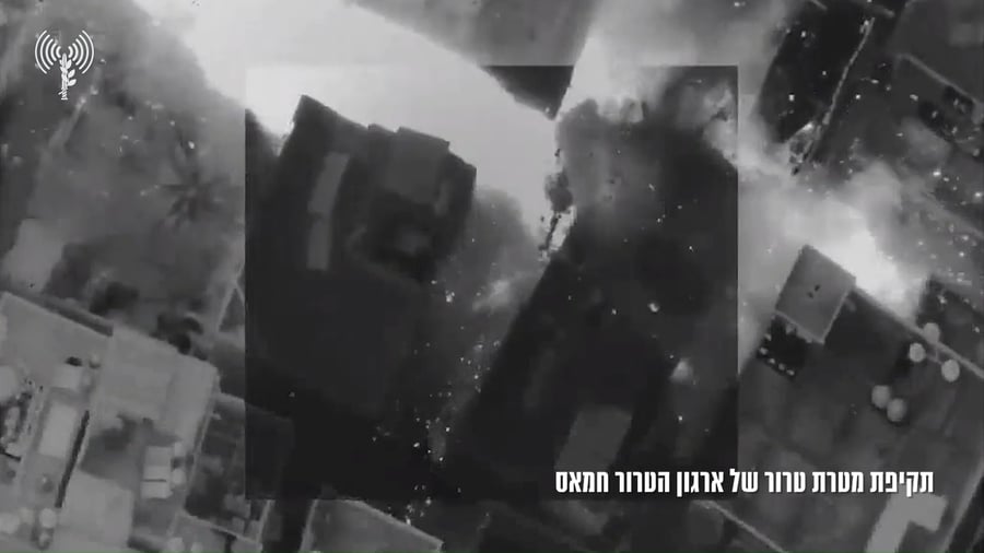 תיעוד מתקיפות צה"ל ברצועה