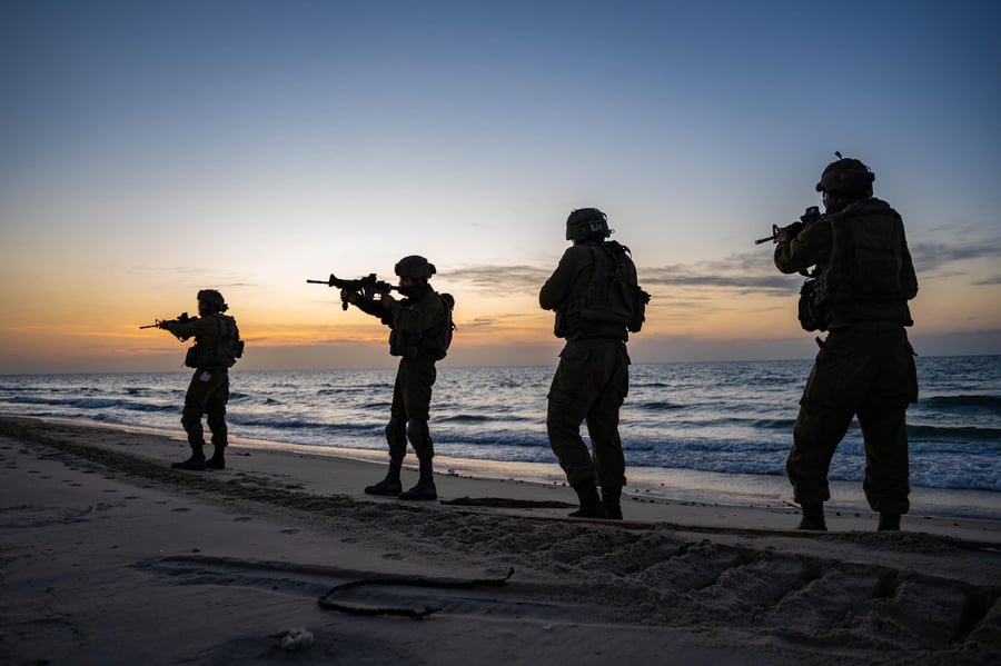חיילי צה"ל על רצועת חוף עזה