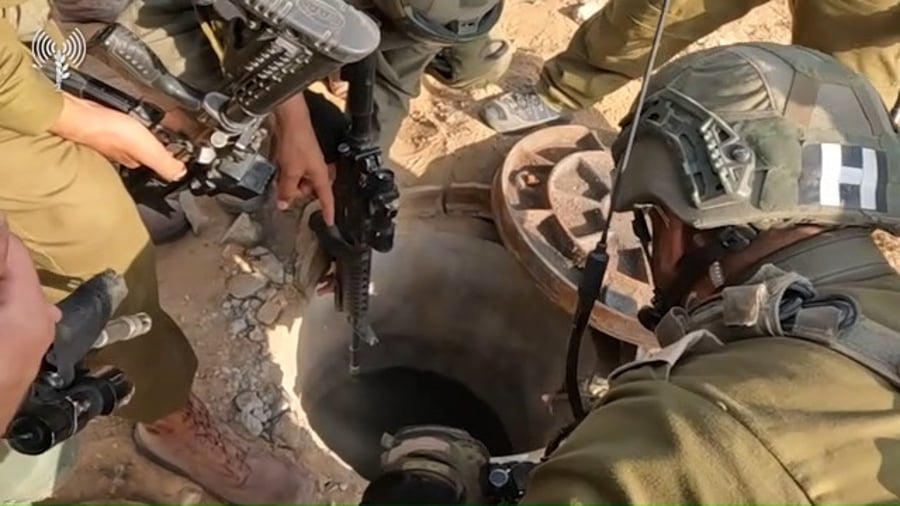 לחימת צוותי הקרב של חטיבת צנחנים בעזה