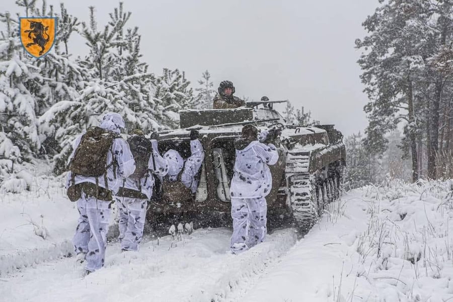 חיילים אוקראינים בשדה הקרב