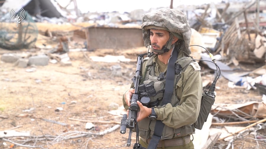 מפקד גדוד 9207, סגן-אלוף עמרי