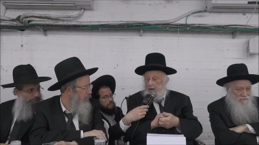 הנאום הנרגש במסיבת חנוכה