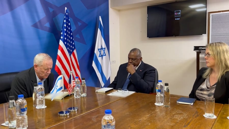 השר בני גנץ בפגישה עם מזכיר ההגנה של ארה״ב לויד אוסטין