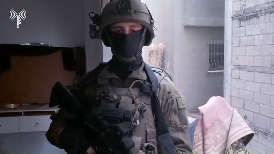 סגן-אלוף נ', מפקד פלגה ביחידת יהל"ם בתום הפעילות להשבת גופותיהם של רס״ב זיו דדו ז״ל ועדן זכריה ז״ל