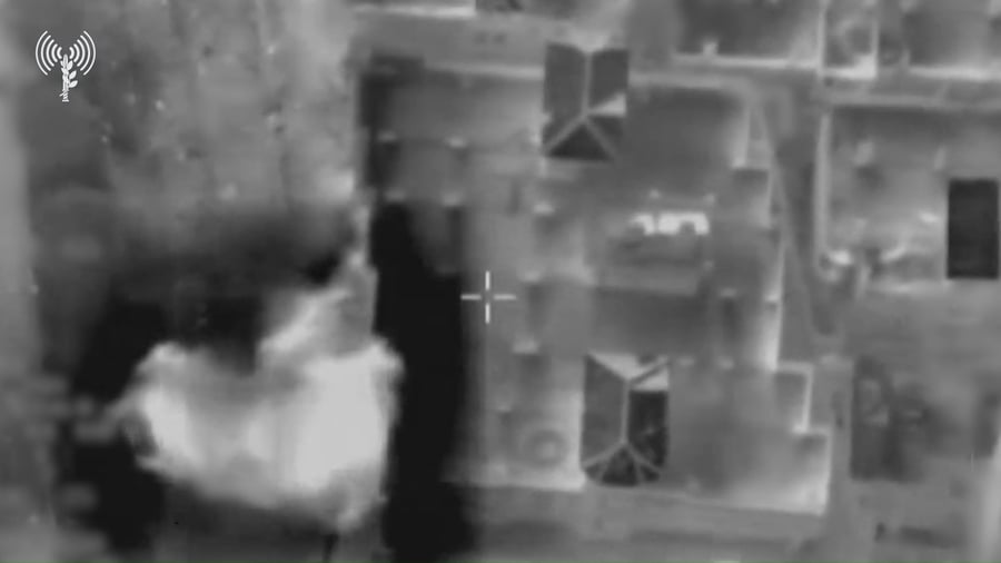 תקיפות חיל האוויר בהכוונת כוחות מגדוד צבר