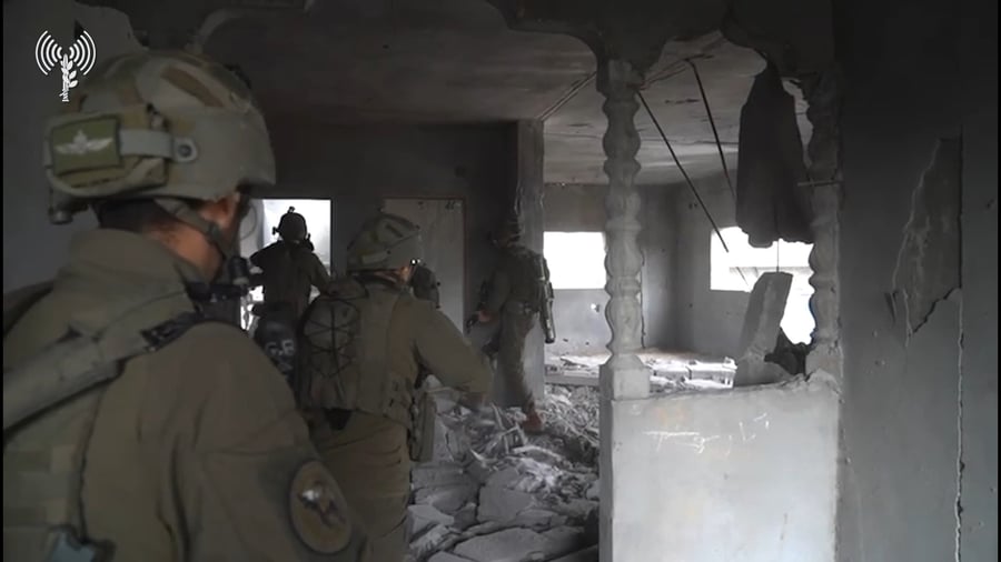 תיעוד מפעילות כוחות צה"ל בחאן יונס