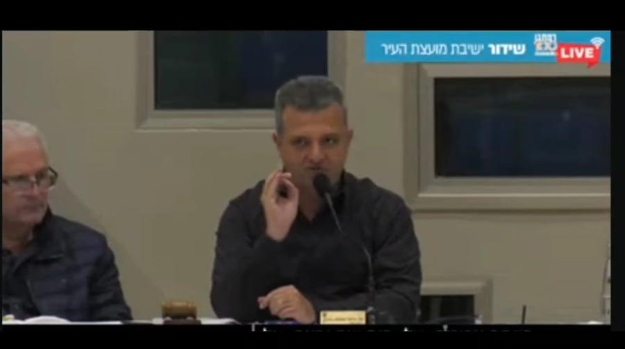 כרמל שאמה מספר על המקרה 