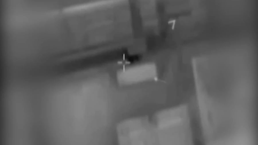 התקיפות האוויריות בסיוע לכוחות המתמרנים מאוגדה 98 במרחב חאן יונס