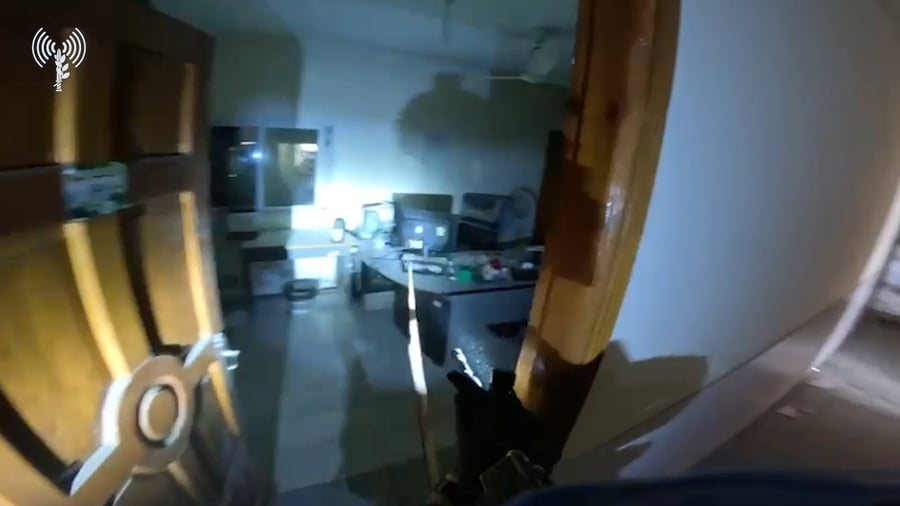 פעילות צוות הקרב החטיבתי של הצנחנים בחאן יונס