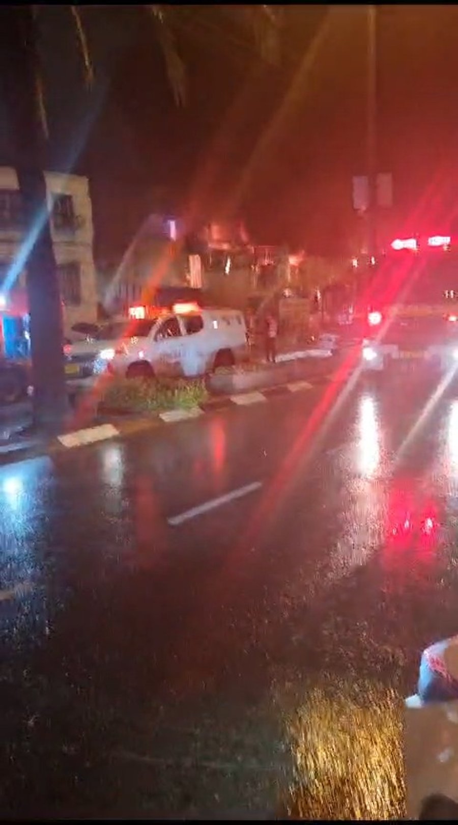 השריפה בבני ברק, הלילה