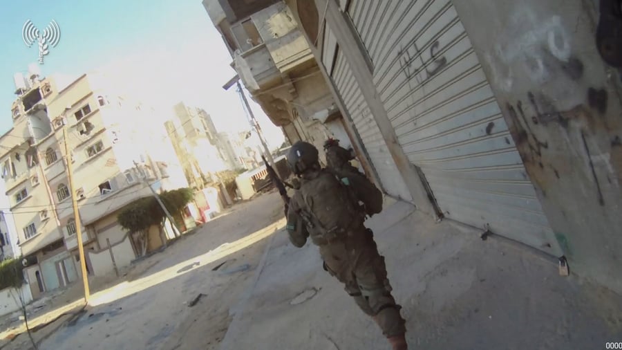 תיעוד של לוחמי יחידת מגלן בחאן יונס