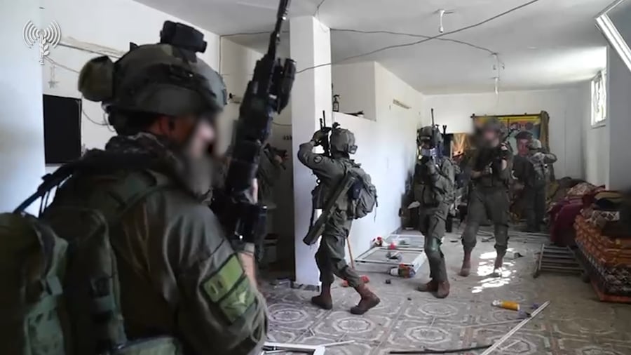 פעילות לוחמי צה"ל לאיתור פירים ומנהרות טרור