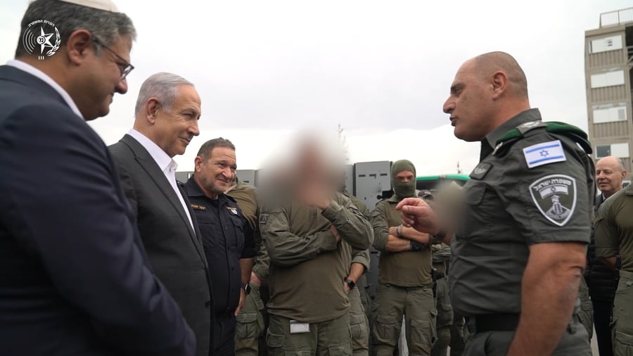 מפקד משמר הגבול, ניצב בריק יצחק, מביקורו אתמול ביחידת הימ״מ