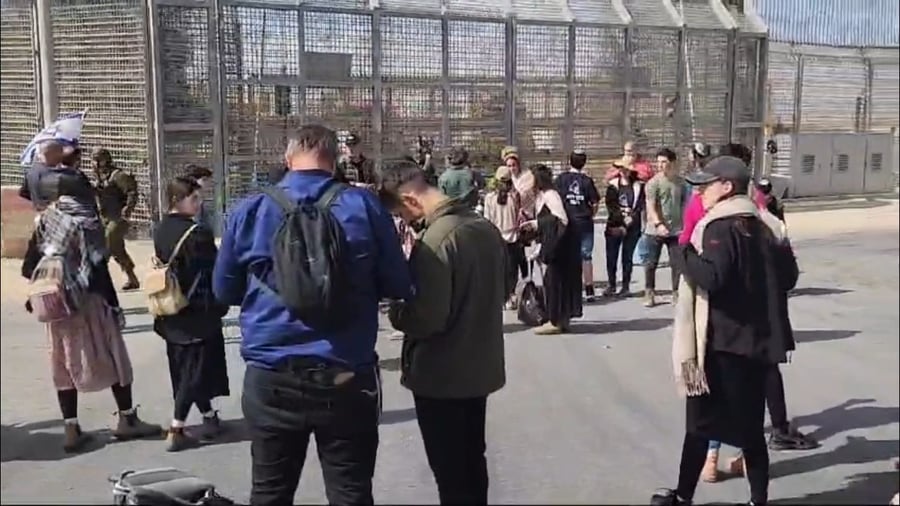 חסימת מעבר ניצנה