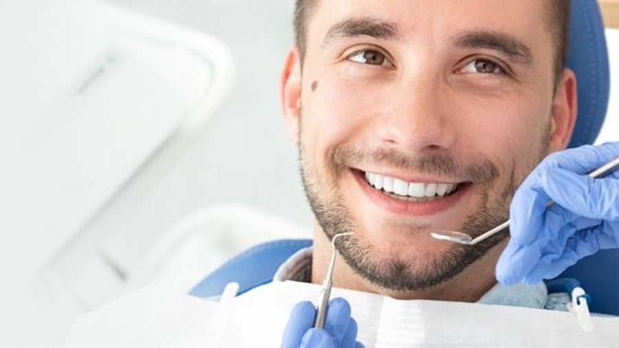 דנטלי פרסונלי – מרפאת השיניים המובילה בטיפולי שורש מתקדמים