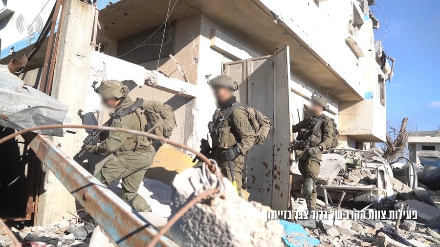 לוחמי צה"ל בשכונת זייתון בצפון רצועת עזה