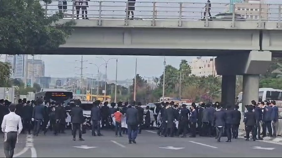 הפגנת הרצ"פניקים בכביש 4