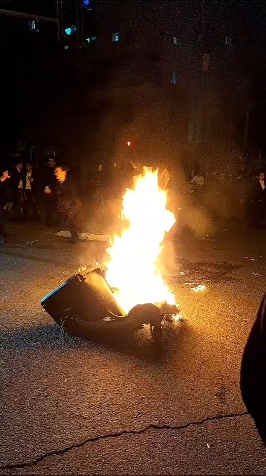 שריפת פחים בירושלים