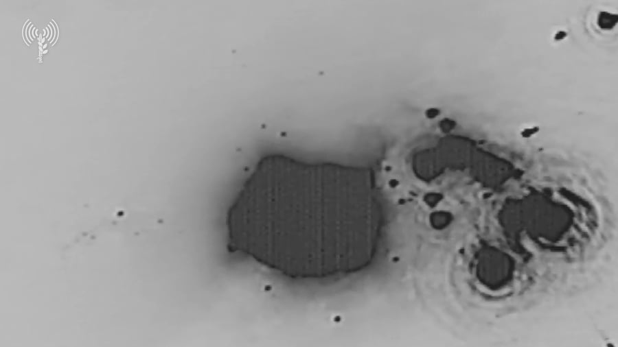 תיעוד מתקיפת המשגרים בהם היו רקטות מוכנות לשיגור למרכז הארץ