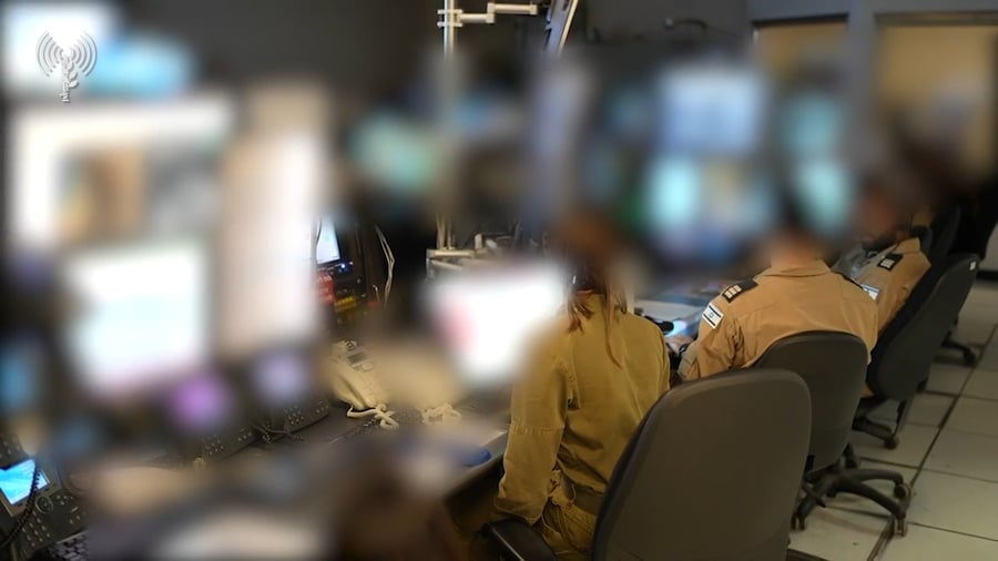 תיעוד מיחידת הבקרה האווירית הדרומית