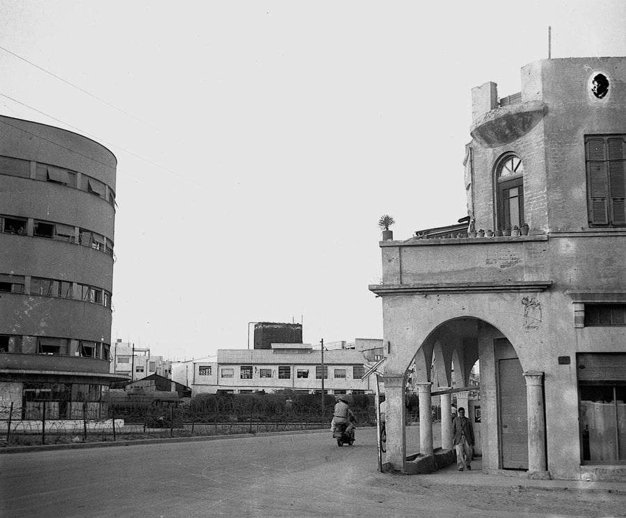 עוצר בתל אביב בשנת 1947