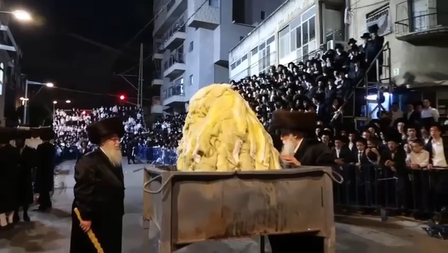 ל"ג בעומר בחצה"ק מכנובקא בעלזא