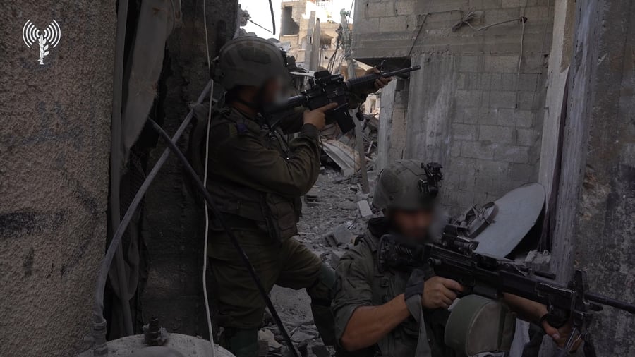 הפעולות ברצועה