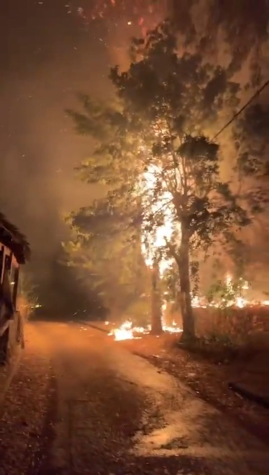שריפות בקריית שמונה כתוצאה משיגורי חיזבאללה במהלך מלחמת חרבות ברזל