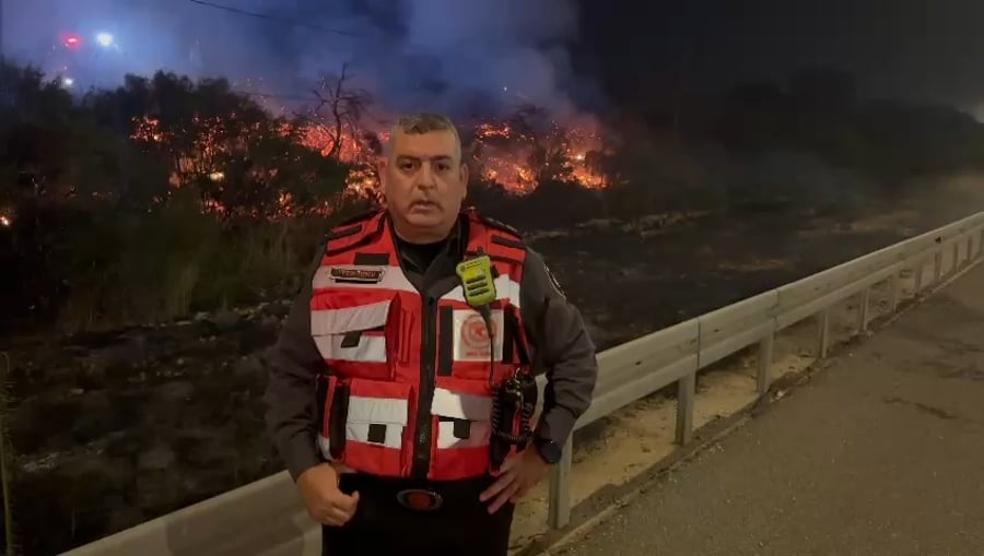 טפסר משנה עופר אדרי מפקד תחנת נוף הגליל, אשר מפקד על הגזרה בשריפה בעמיעד