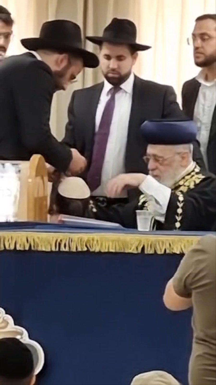 הראשל"צ הגר"י יוסף בביקור בטבריה 