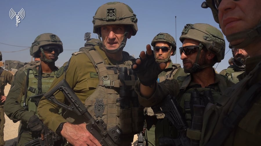 הרמטכ"ל בסיור בשטח